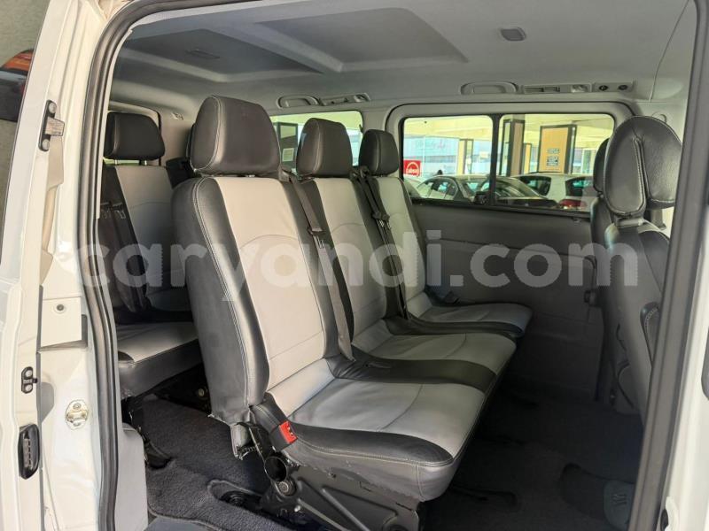 Big with watermark mercedes benz vito lusaka chilanga 35651