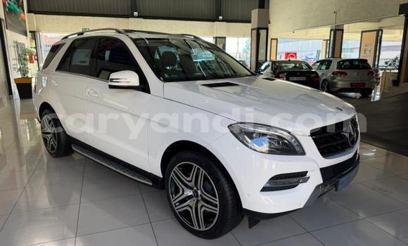 Buy Used Mercedes‒Benz ML–Class White Car in Chililabombwe in Copperbelt