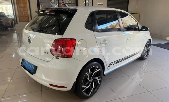 Buy Used Volkswagen Polo White Car in Chipata in Zambia Buy Used Volkswagen Polo White Car in Chipata in Zambia
