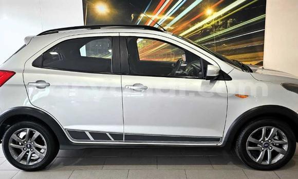 Buy Used Ford Fiesta White Car in Chambishi in Copperbelt Buy Used Ford Fiesta White Car in Chambishi in Copperbelt