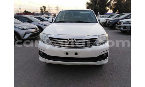Buy Import Toyota Fortuner White Car in Import - Dubai in Zambia Buy Import Toyota Fortuner White Car in Import - Dubai in Zambia