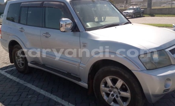 Buy Used Mitsubishi Pajero Silver Car in Lusaka in Zambia Buy Used Mitsubishi Pajero Silver Car in Lusaka in Zambia
