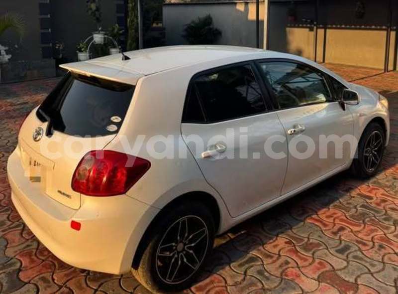 Big with watermark toyota yaris zambia lusaka 36107