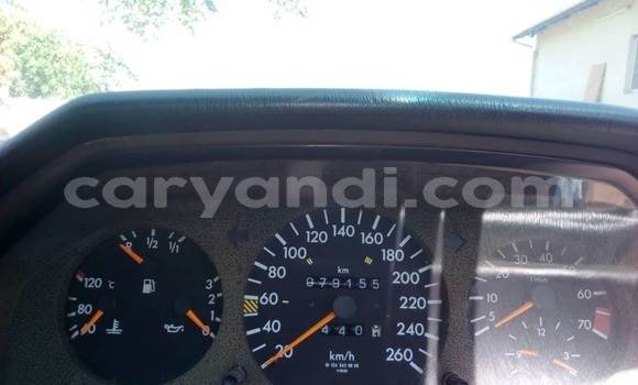 Acheter Occasion Voiture Mercedes‒Benz E-klasse AMG Noir à Lusaka, Zambie Acheter Occasion Voiture Mercedes‒Benz E-klasse AMG Noir à Lusaka, Zambie