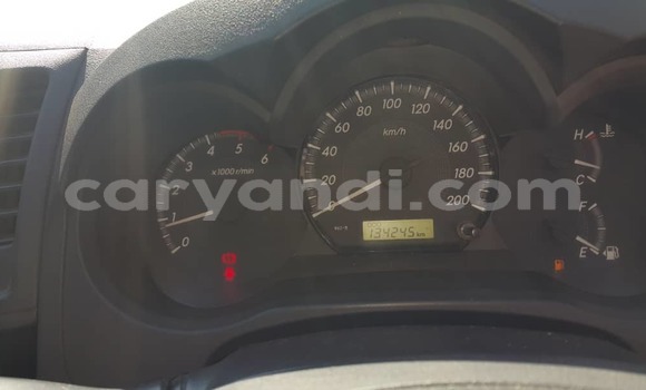 Acheter Occasion Voiture Toyota Hilux Blanc à Lusaka, Zambie Acheter Occasion Voiture Toyota Hilux Blanc à Lusaka, Zambie
