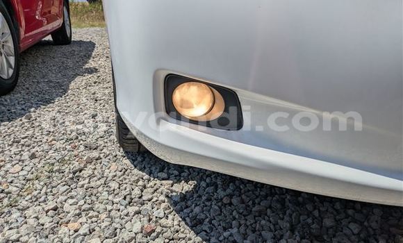 Buy Import Toyota Axio White Car in Lusaka in Zambia Buy Import Toyota Axio White Car in Lusaka in Zambia