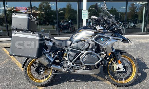 Buy Used BMW R1200GS Adventure Black Bike in Livingstone in Zambia