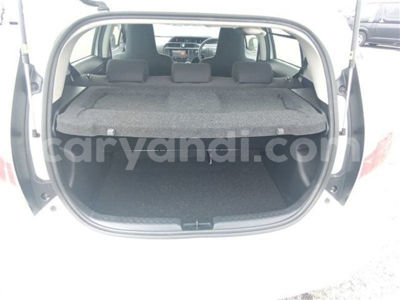 Big with watermark toyota aqua zambia lusaka 36435
