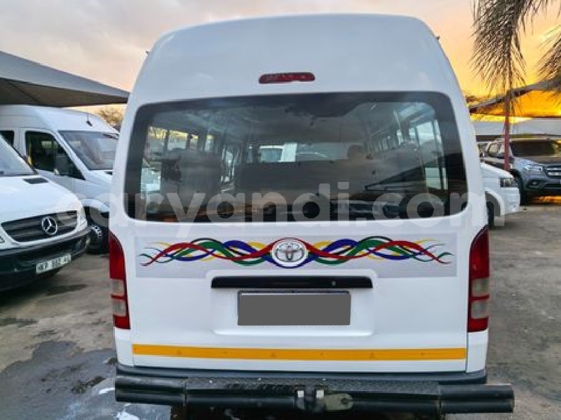 Big with watermark toyota coaster copperbelt chililabombwe 36508