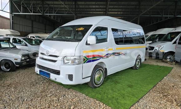 Buy Used Toyota Coaster White Car in Chingola in Zambia Buy Used Toyota Coaster White Car in Chingola in Zambia