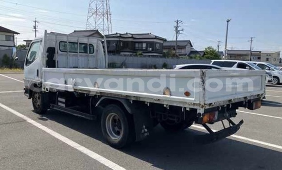Buy Used Mitsubishi Canter White Truck in Lusaka in Zambia Buy Used Mitsubishi Canter White Truck in Lusaka in Zambia