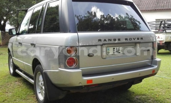 Buy Used Land Rover Range Rover Vogue Silver Car in Lusaka in Zambia Buy Used Land Rover Range Rover Vogue Silver Car in Lusaka in Zambia