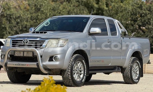 Buy Used Toyota Hilux Silver Car in Chambishi in Copperbelt Buy Used Toyota Hilux Silver Car in Chambishi in Copperbelt