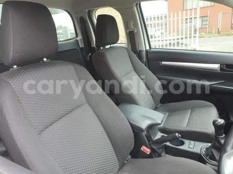 Big with watermark toyota hilux lusaka chilanga 36656