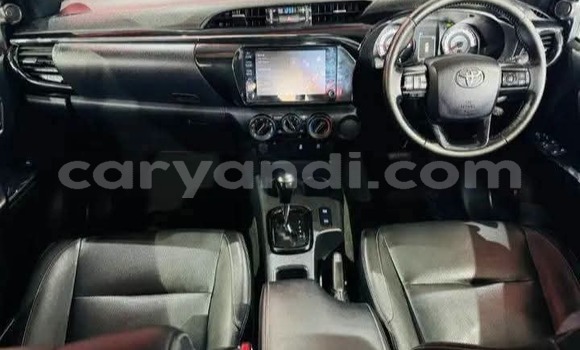 Buy Used Toyota Hilux Silver Car in Chingola in Zambia Buy Used Toyota Hilux Silver Car in Chingola in Zambia