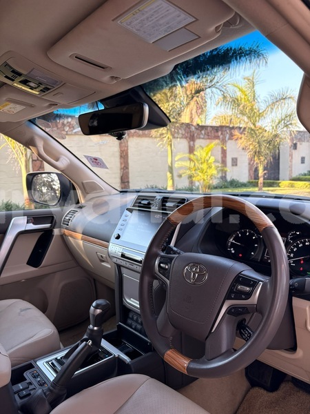 Big with watermark toyota land cruiser prado zambia lusaka 36694