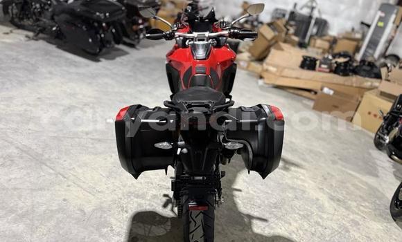 Nunua Ilio tumika Ducati Multistrada Nyingine Bike ndani ya Livingstone nchini Zambia Nunua Ilio tumika Ducati Multistrada Nyingine Bike ndani ya Livingstone nchini Zambia
