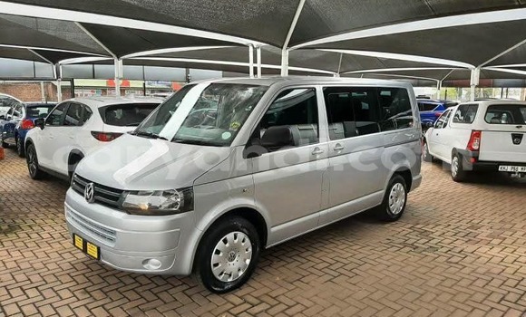 Buy Used Volkswagen Transporter Silver Car in Solwezi in North-Western Buy Used Volkswagen Transporter Silver Car in Solwezi in North-Western