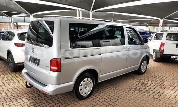 Buy Used Volkswagen Transporter Silver Car in Solwezi in North-Western Buy Used Volkswagen Transporter Silver Car in Solwezi in North-Western