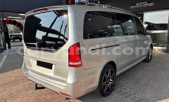 Buy Used Mercedes‒Benz V-klasse Silver Car in Siavonga in Southern Buy Used Mercedes‒Benz V-klasse Silver Car in Siavonga in Southern