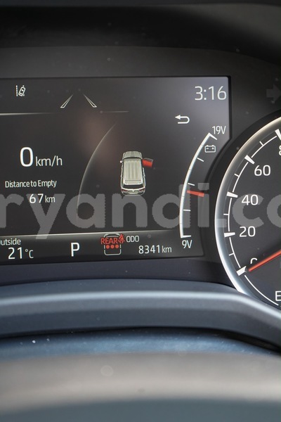 Big with watermark toyota land cruiser zambia lusaka 36967