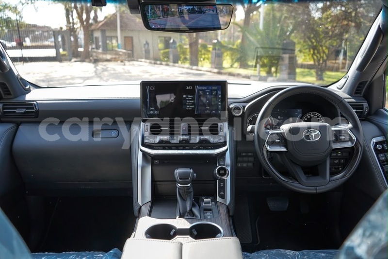 Big with watermark toyota land cruiser zambia lusaka 36967
