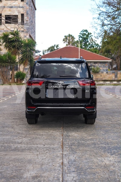 Big with watermark toyota land cruiser zambia lusaka 36967