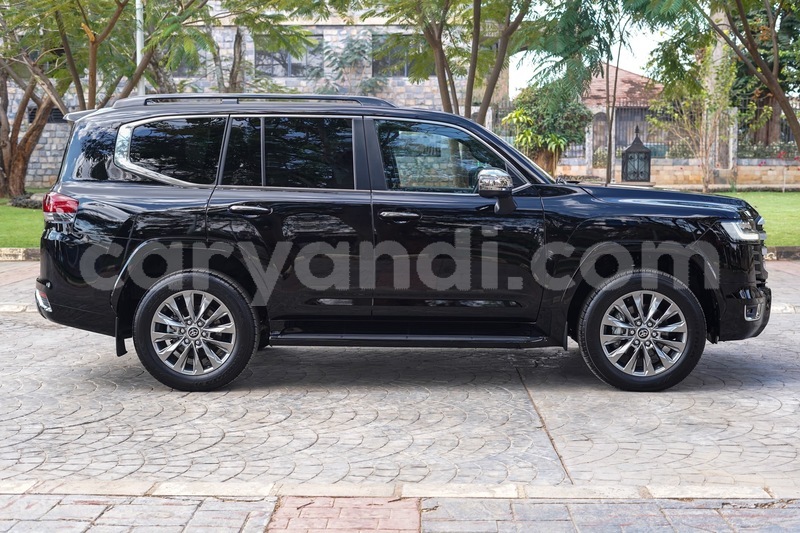 Big with watermark toyota land cruiser zambia lusaka 36967