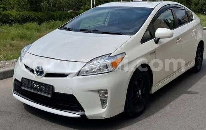 Big with watermark toyota prius zambia lusaka 37016