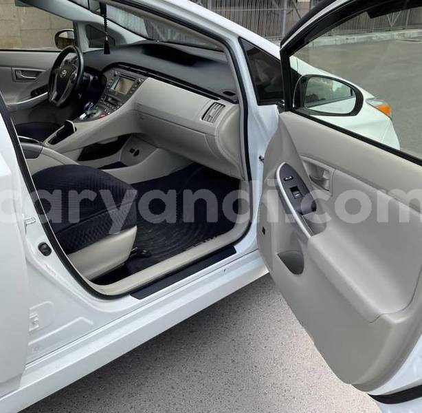 Big with watermark toyota prius zambia lusaka 37016