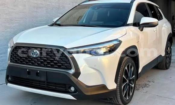 Buy Used Toyota Corolla Cross White Car in Lusaka in Zambia