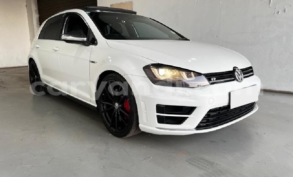 Buy Used Volkswagen Golf R White Car in Ndola in Zambia