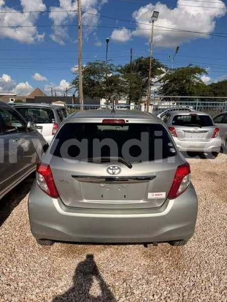 Big with watermark toyota vitz zambia lusaka 37512