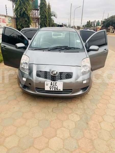 Big with watermark toyota vitz zambia lusaka 37520