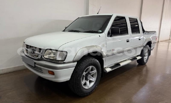 Buy Used Isuzu KB White Car in Chambishi in Copperbelt Buy Used Isuzu KB White Car in Chambishi in Copperbelt