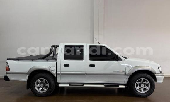 Buy Used Isuzu KB White Car in Chambishi in Copperbelt Buy Used Isuzu KB White Car in Chambishi in Copperbelt