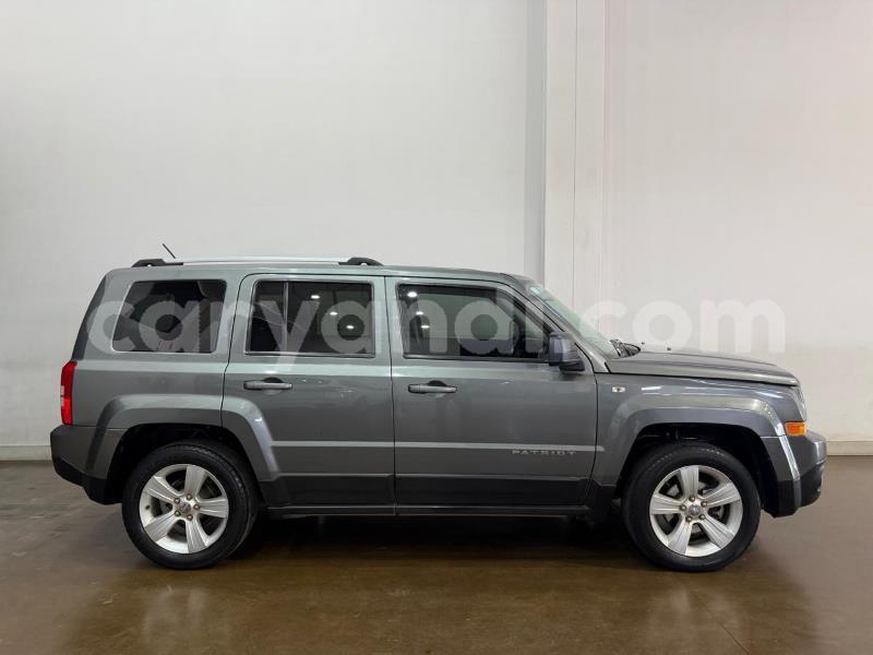 Big with watermark jeep patriot lusaka chilanga 37525