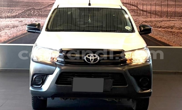 Buy Used Toyota Hilux White Car in Chipata in Zambia Buy Used Toyota Hilux White Car in Chipata in Zambia
