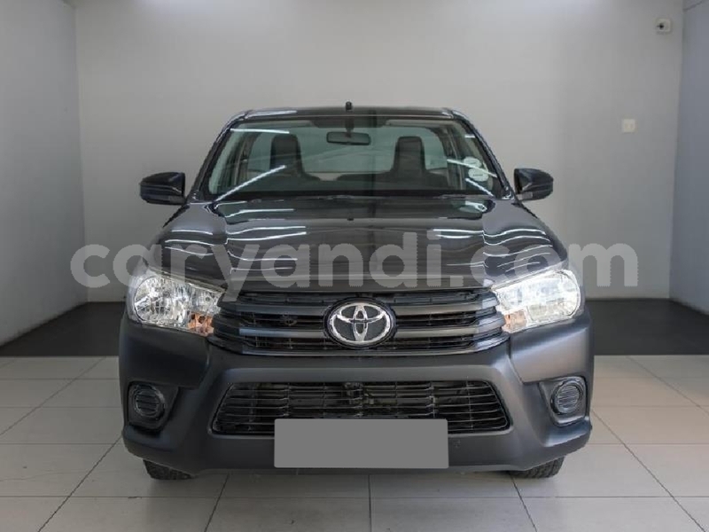 Big with watermark toyota hilux southern choma 37530