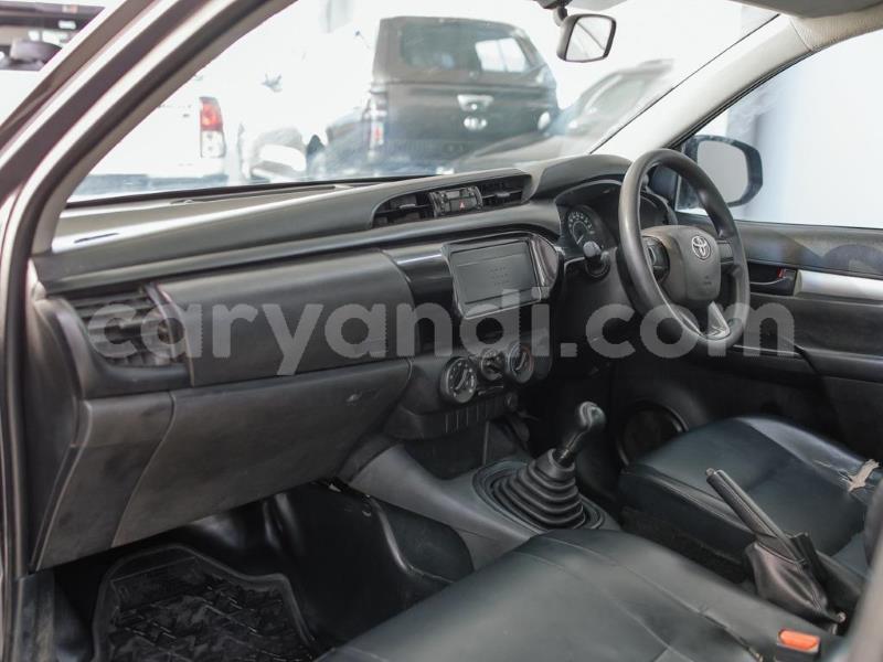 Big with watermark toyota hilux southern choma 37530
