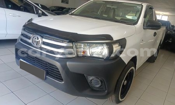 Buy Used Toyota Hilux White Car in Isoka in Northern Buy Used Toyota Hilux White Car in Isoka in Northern