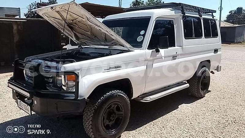 Big with watermark toyota land cruiser zambia lusaka 37874