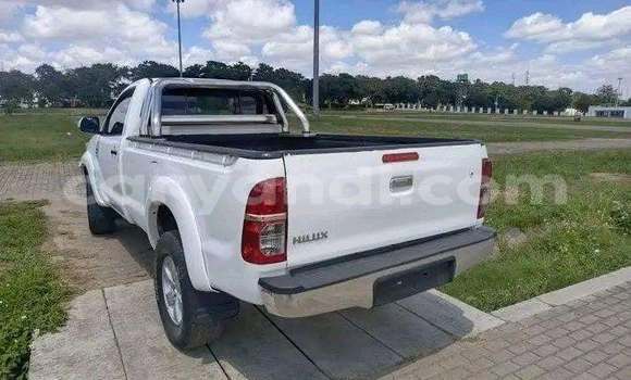 Buy Used Toyota Hilux White Car in Lusaka in Zambia Buy Used Toyota Hilux White Car in Lusaka in Zambia