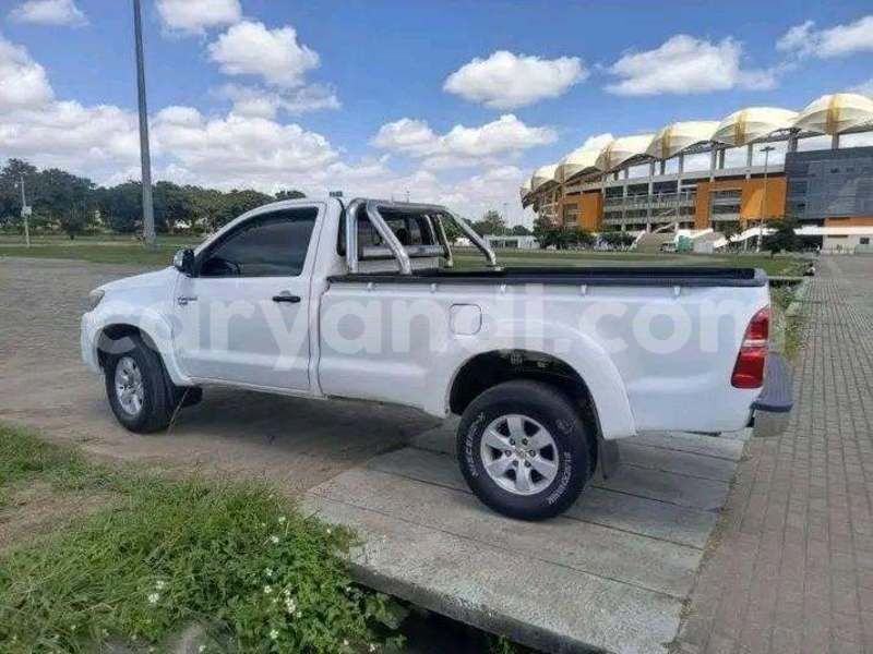 Big with watermark toyota hilux zambia lusaka 37875