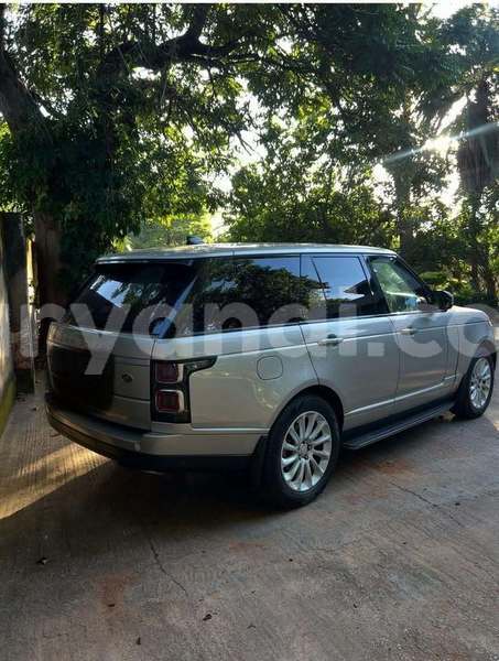 Big with watermark land rover defender zambia lusaka 37876