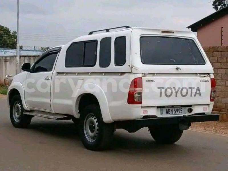 Big with watermark toyota hilux zambia lusaka 37877