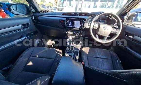 Buy Used Toyota Hilux White Car in Lusaka in Zambia Buy Used Toyota Hilux White Car in Lusaka in Zambia