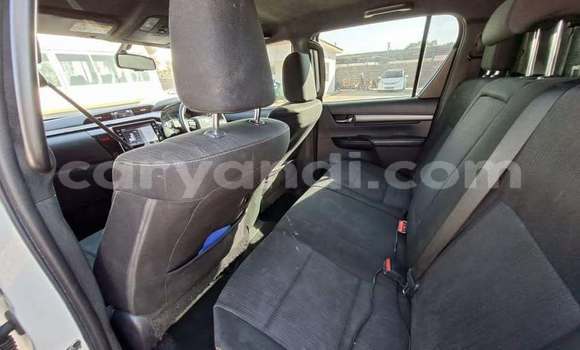Buy Used Toyota Hilux White Car in Lusaka in Zambia Buy Used Toyota Hilux White Car in Lusaka in Zambia