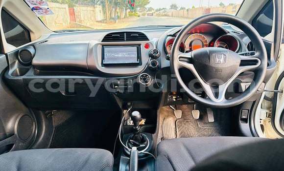 Buy Used Honda FIT White Car in Lusaka in Zambia Buy Used Honda FIT White Car in Lusaka in Zambia