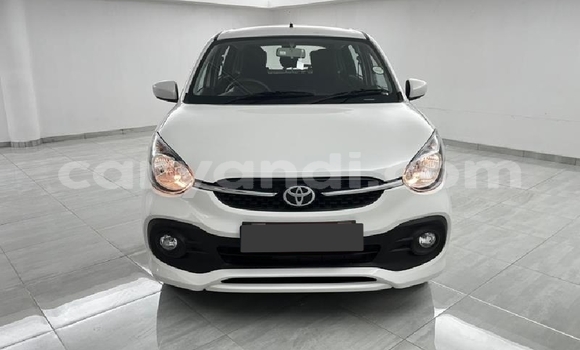 Tenga Tsaru Toyota Vitz Chena Mota in Chilanga in Lusaka Tenga Tsaru Toyota Vitz Chena Mota in Chilanga in Lusaka